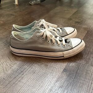 Converse Light Gray Sneakers with‎ White Details